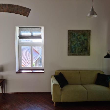 Apartament W Starej Szkole Srebrna Góra Exterior foto